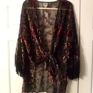 Ivy Jane sheer w/ velvet embroidery kimono